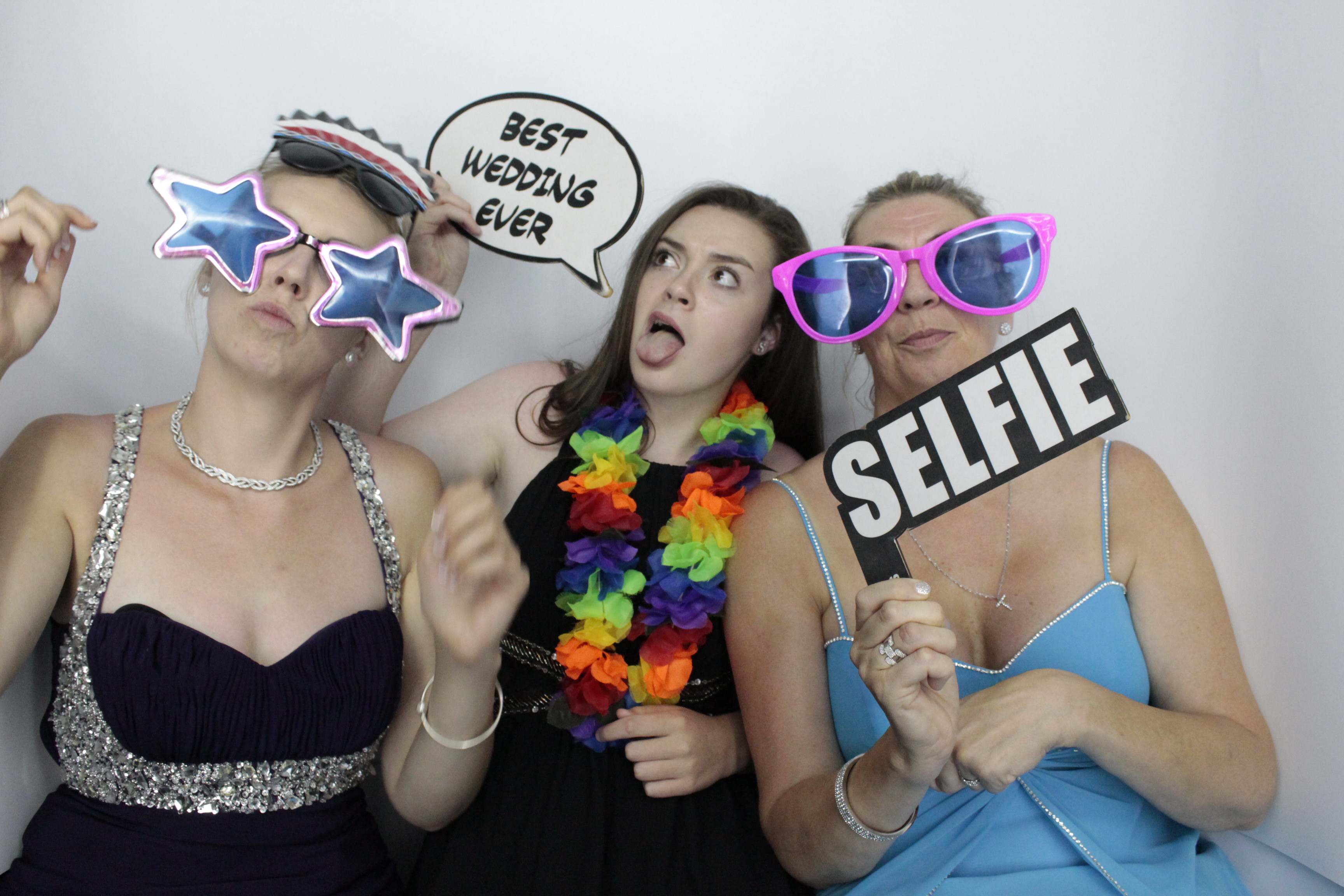 Matt and Kay's Wedding | View more photos from the event at gallery.myphotoboothexperience.co.uk/u/MyPhotoBoothExperienceLtd/Matt-and-Kays-Wedding